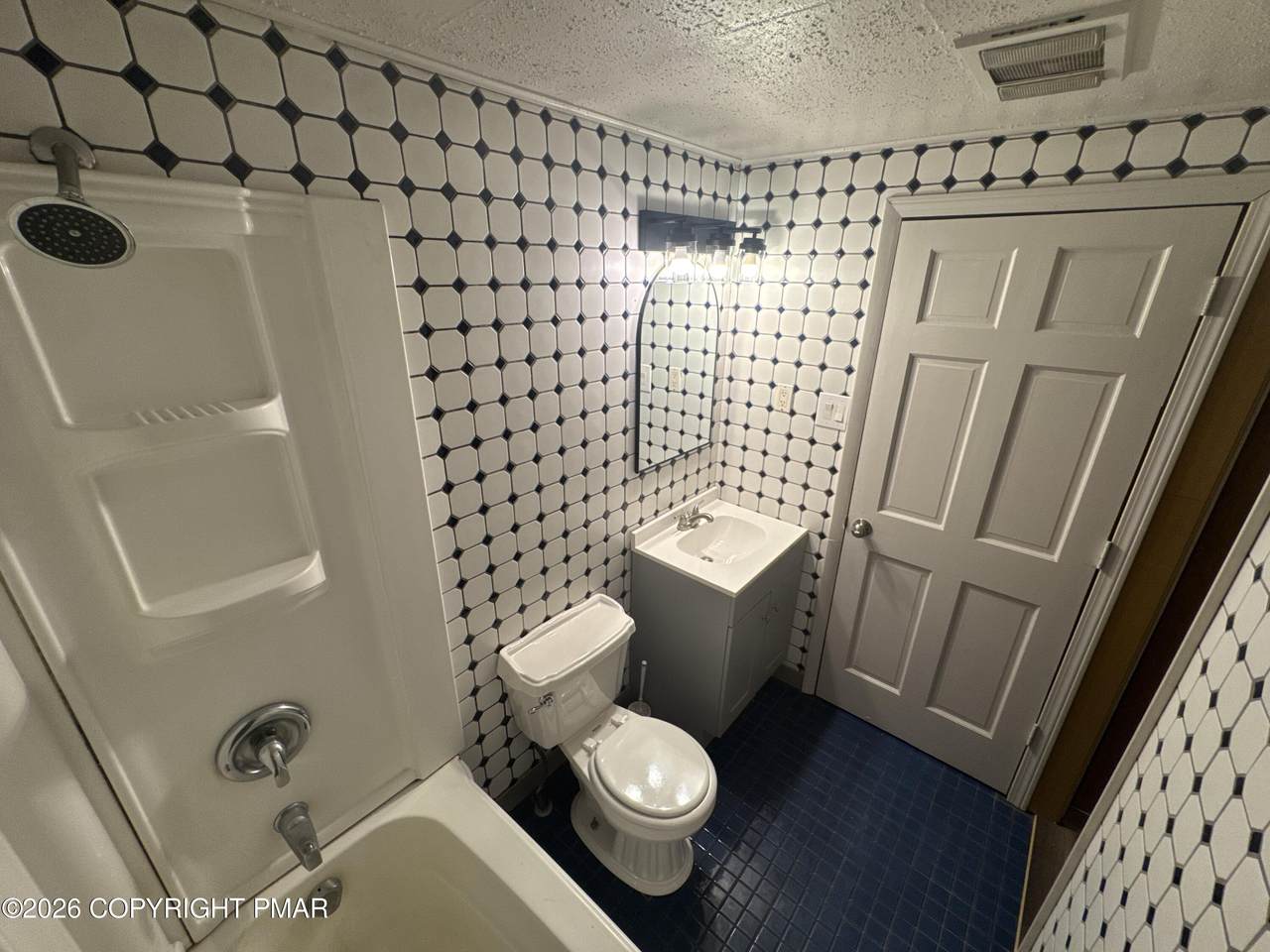 https://bt-photos.global.ssl.fastly.net/pocono/1280_boomver_1_PM-141892-2.jpg