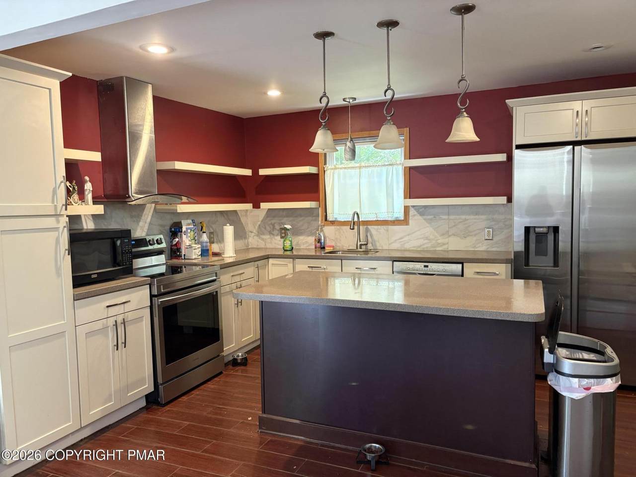 https://bt-photos.global.ssl.fastly.net/pocono/1280_boomver_1_PM-141942-2.jpg