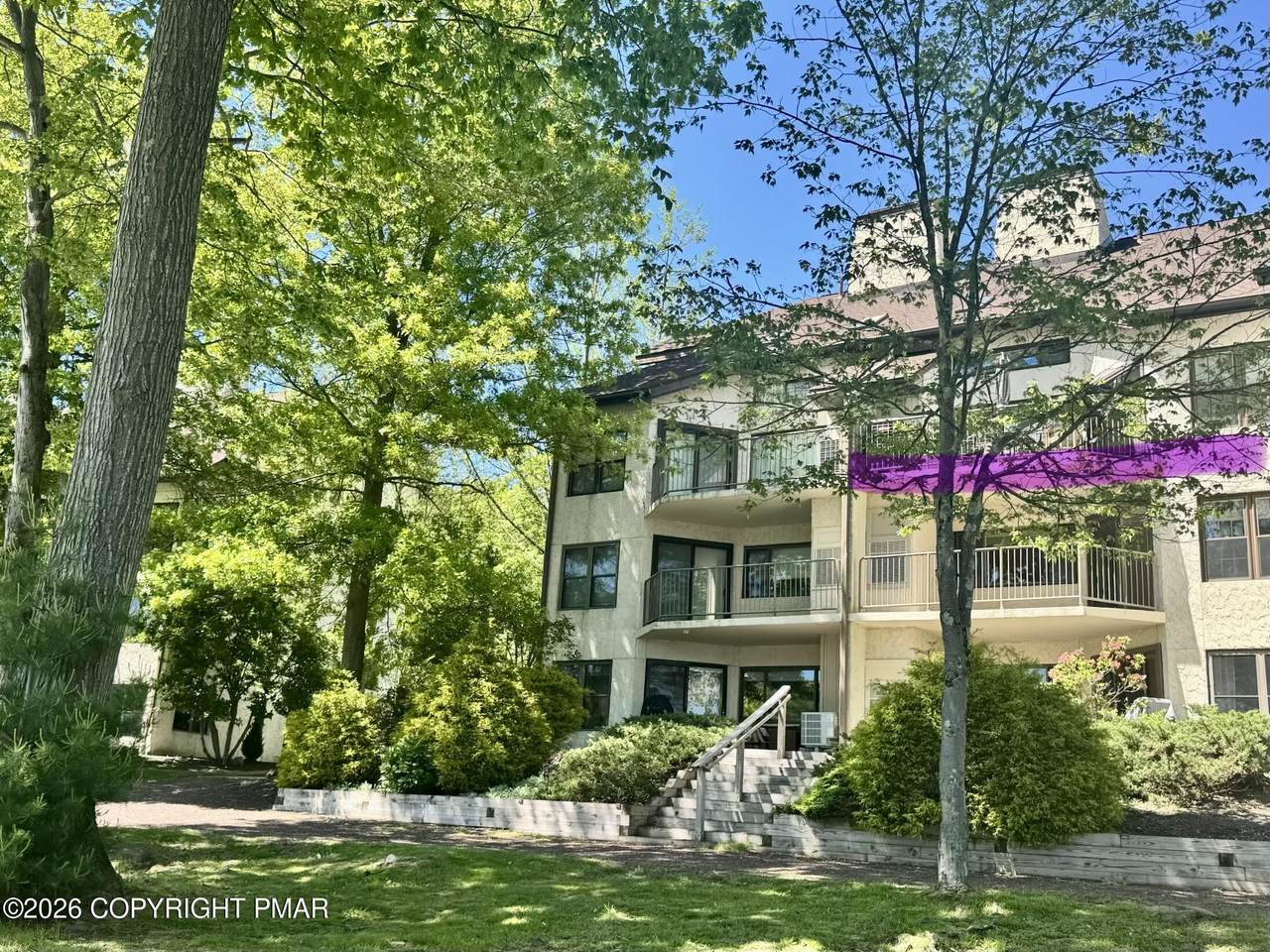 25 Midlake Drive - Photo 1