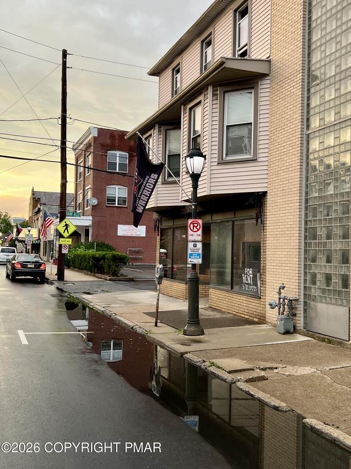 118 Courtland Street - Photo 1