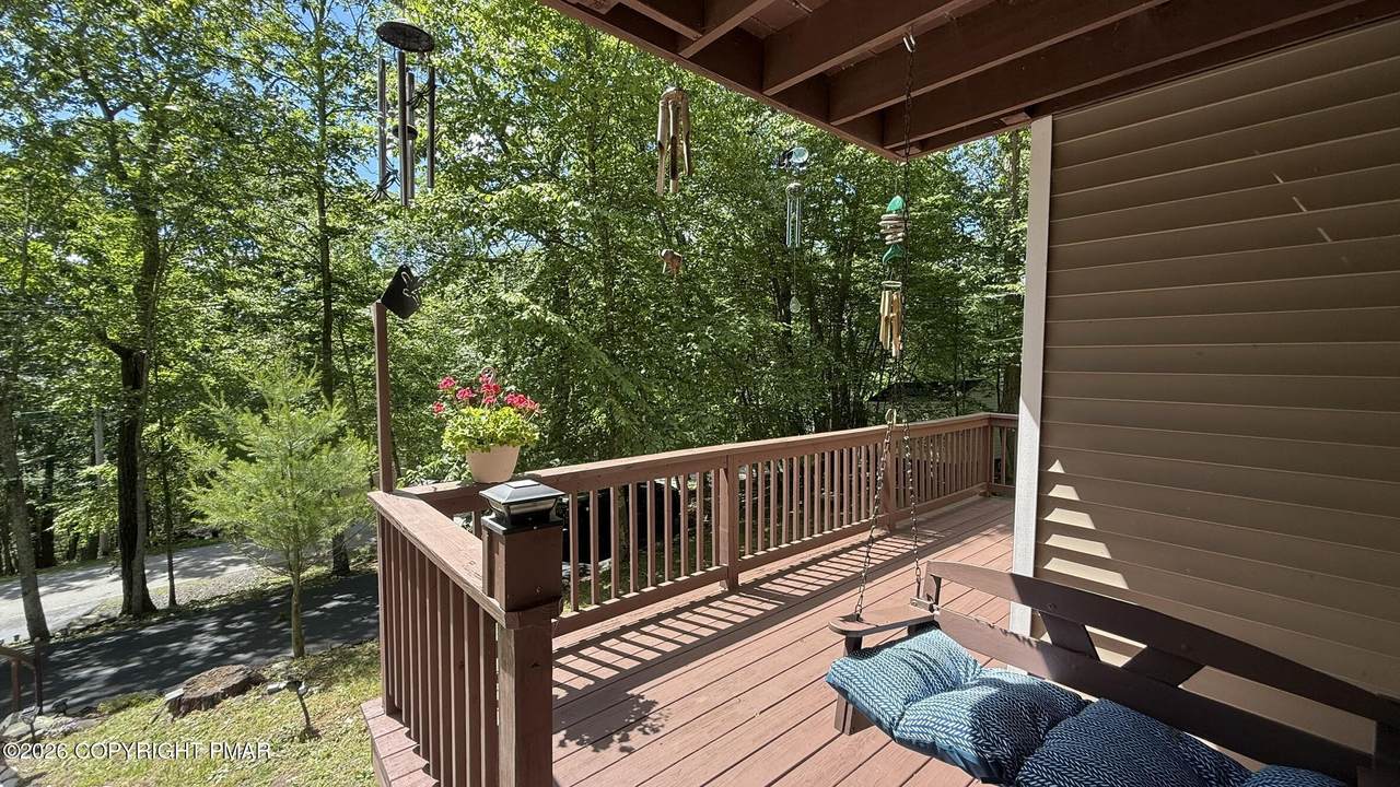 https://bt-photos.global.ssl.fastly.net/pocono/1280_boomver_1_PM-142262-2.jpg