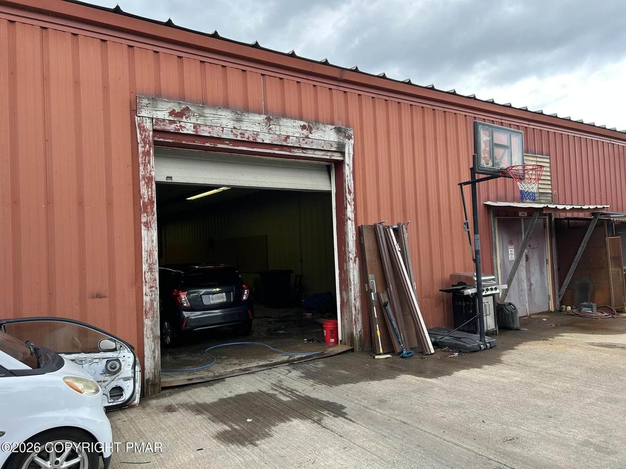 405 Industrial Park Drive - Photo 1