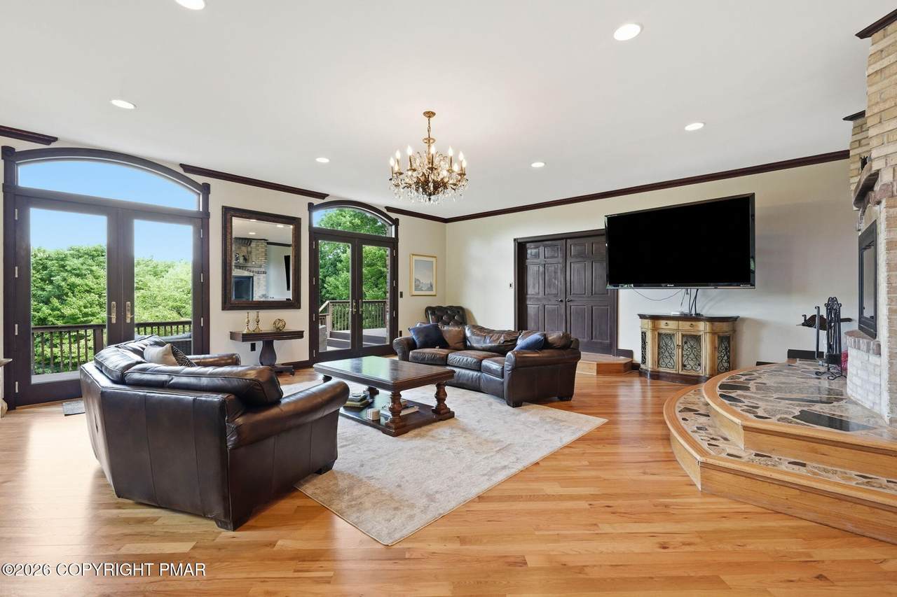 https://bt-photos.global.ssl.fastly.net/pocono/1280_boomver_1_PM-142374-2.jpg