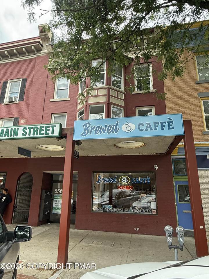 556 Main Street - Photo 1