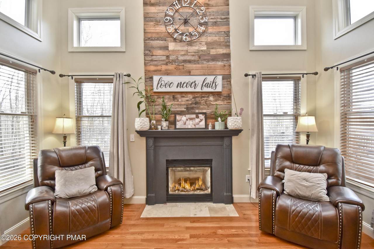 https://bt-photos.global.ssl.fastly.net/pocono/1280_boomver_1_PM-142442-2.jpg