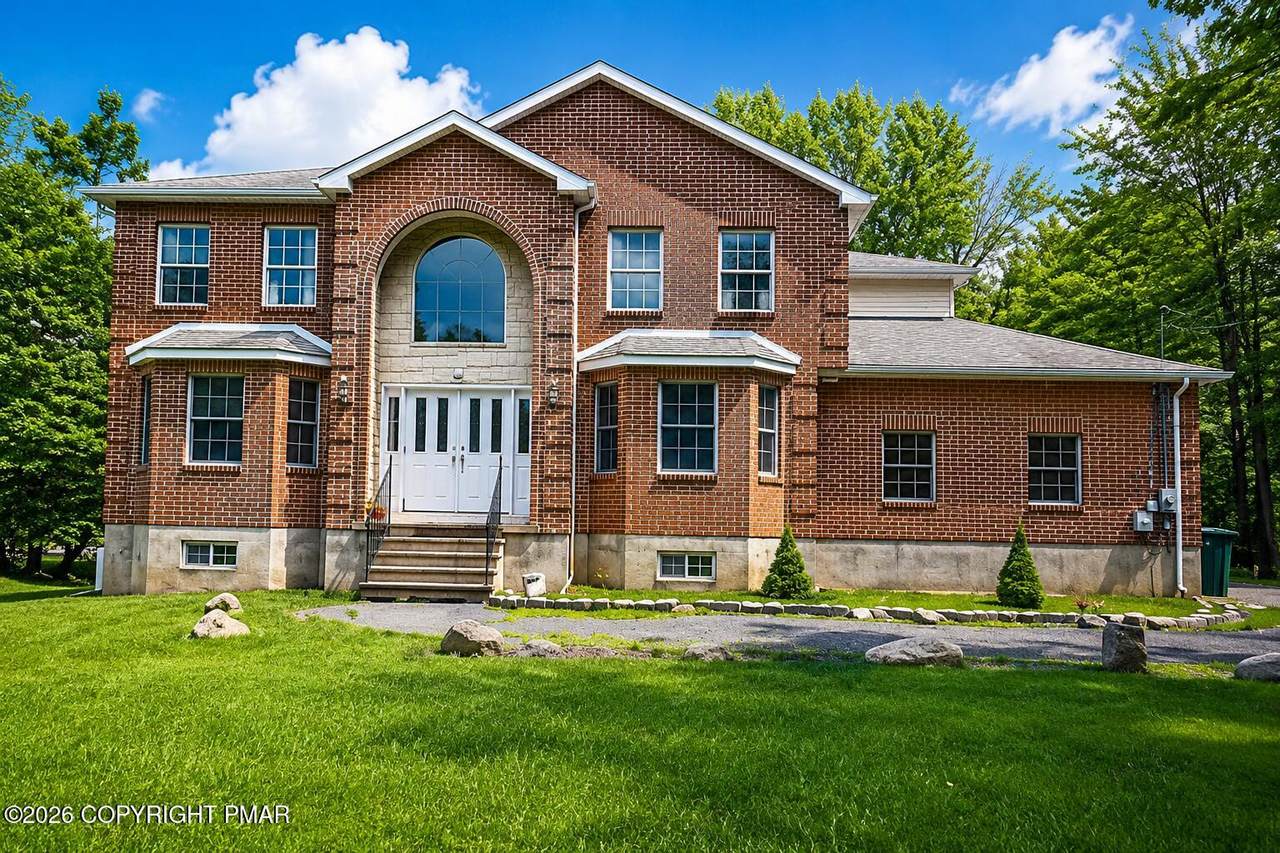 132 Crystal Drive - Photo 1