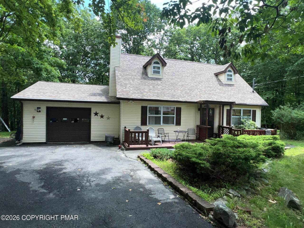 113 Bailey Drive - Photo 1