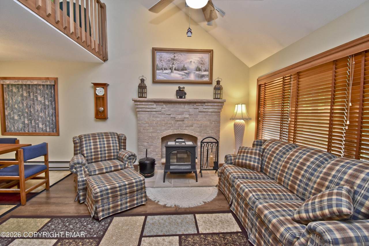 https://bt-photos.global.ssl.fastly.net/pocono/1280_boomver_1_PM-142867-2.jpg
