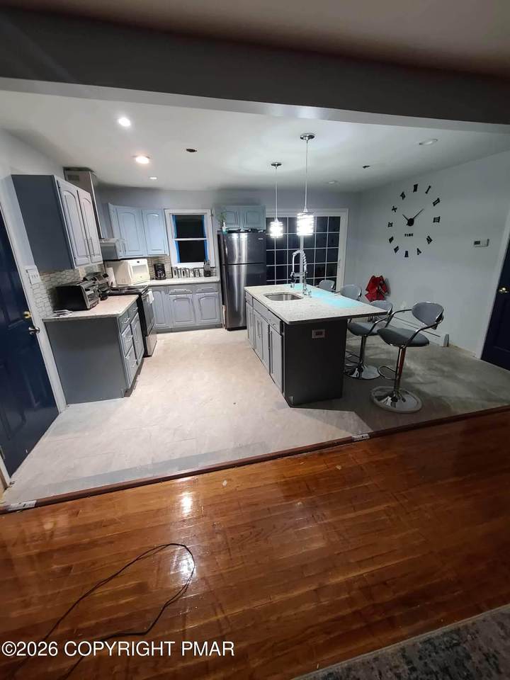 https://bt-photos.global.ssl.fastly.net/pocono/1280_boomver_1_PM-142973-2.jpg