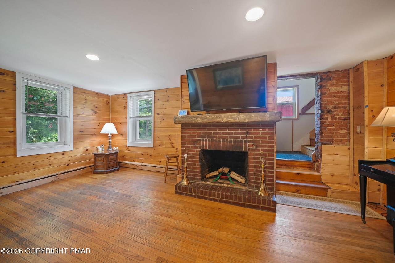 https://bt-photos.global.ssl.fastly.net/pocono/1280_boomver_1_PM-143012-2.jpg