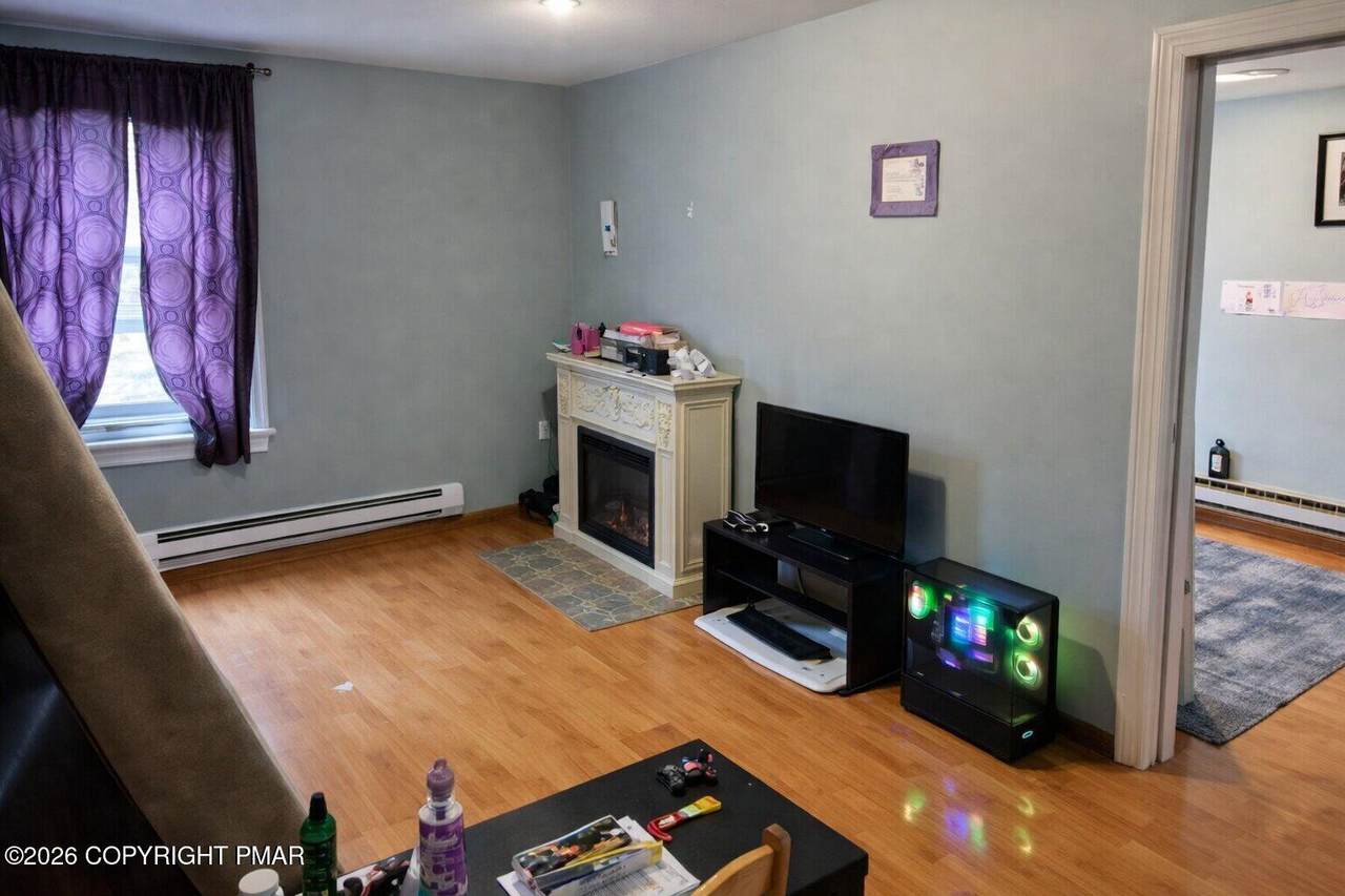 https://bt-photos.global.ssl.fastly.net/pocono/1280_boomver_1_PM-143015-2.jpg
