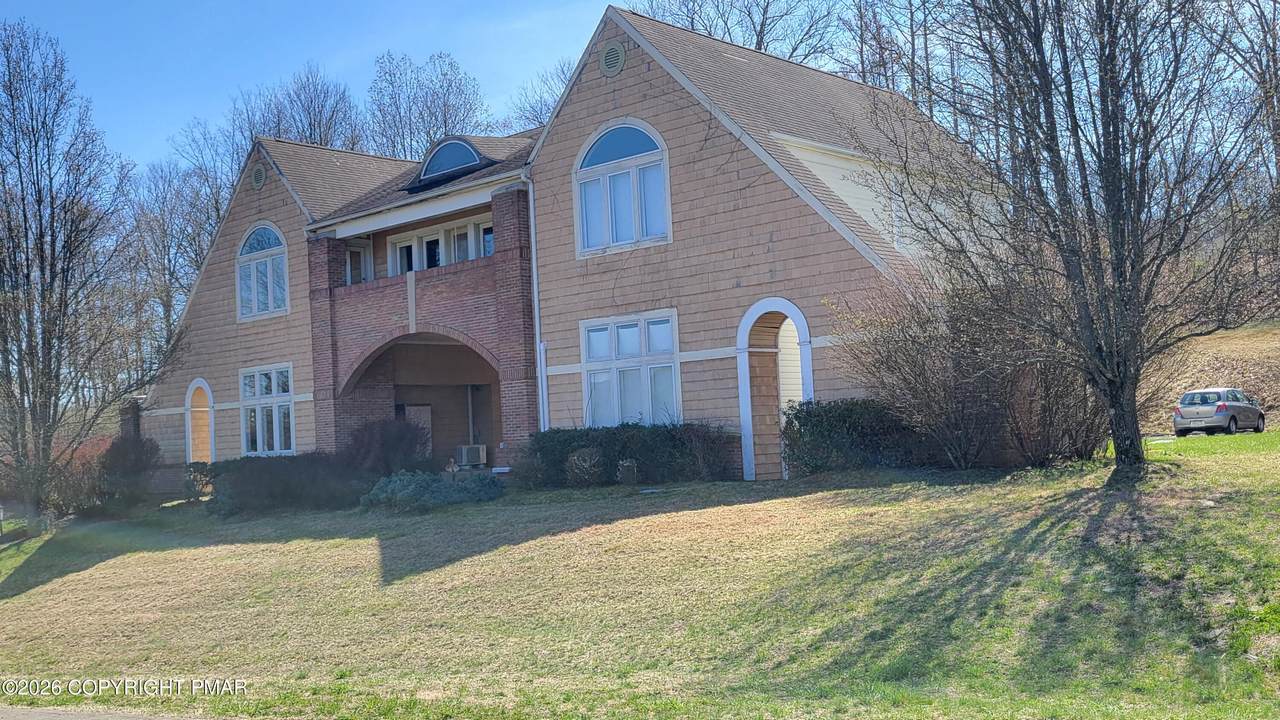 115 Imperial Drive - Photo 1