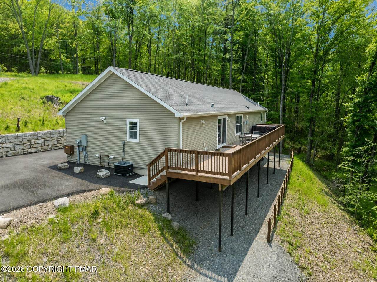 2016 Locust Ridge Road - Photo 1
