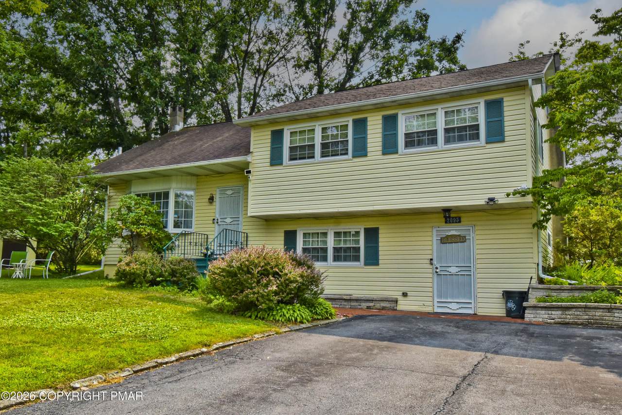 2095 Pleasant View Drive - Photo 1