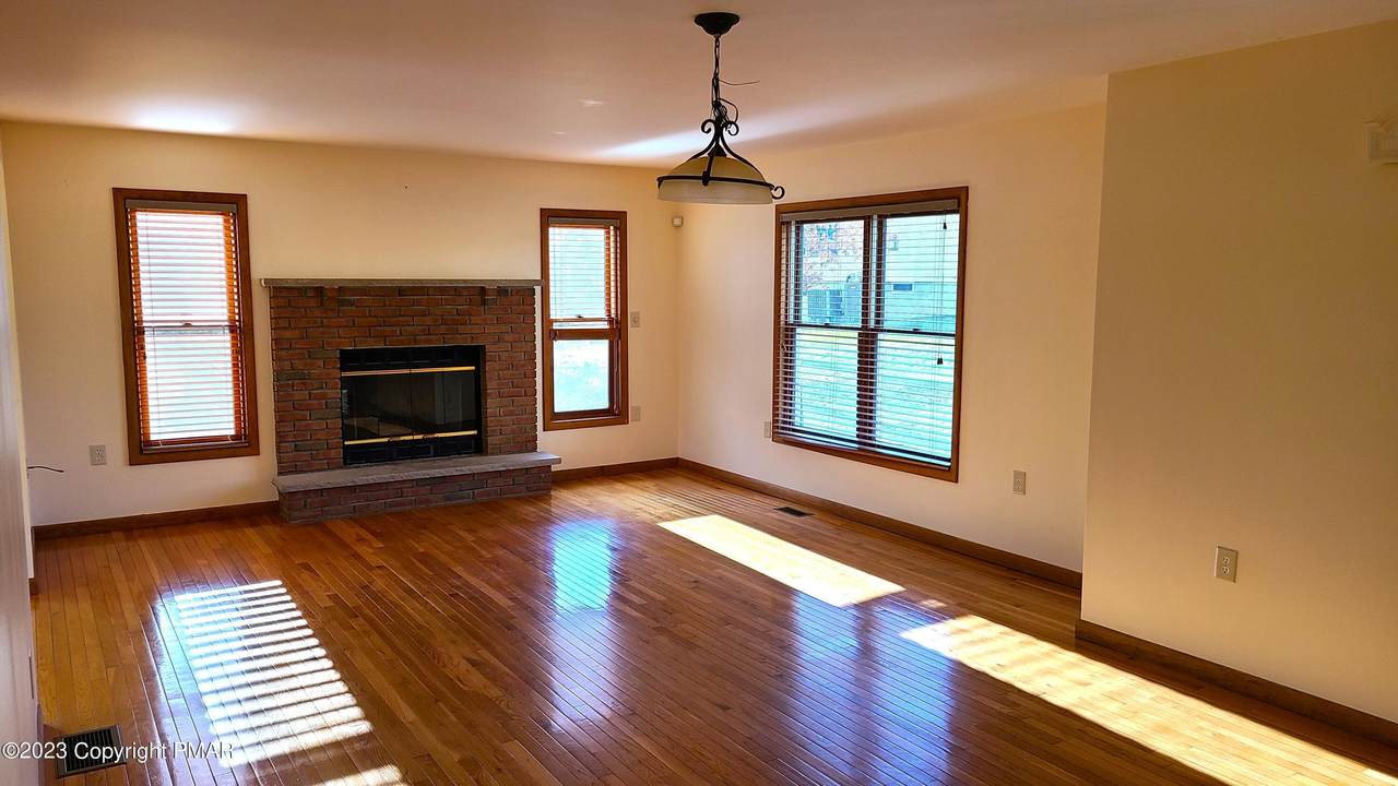 https://bt-photos.global.ssl.fastly.net/pocono/1280_boomver_1_PM-143563-2.jpg