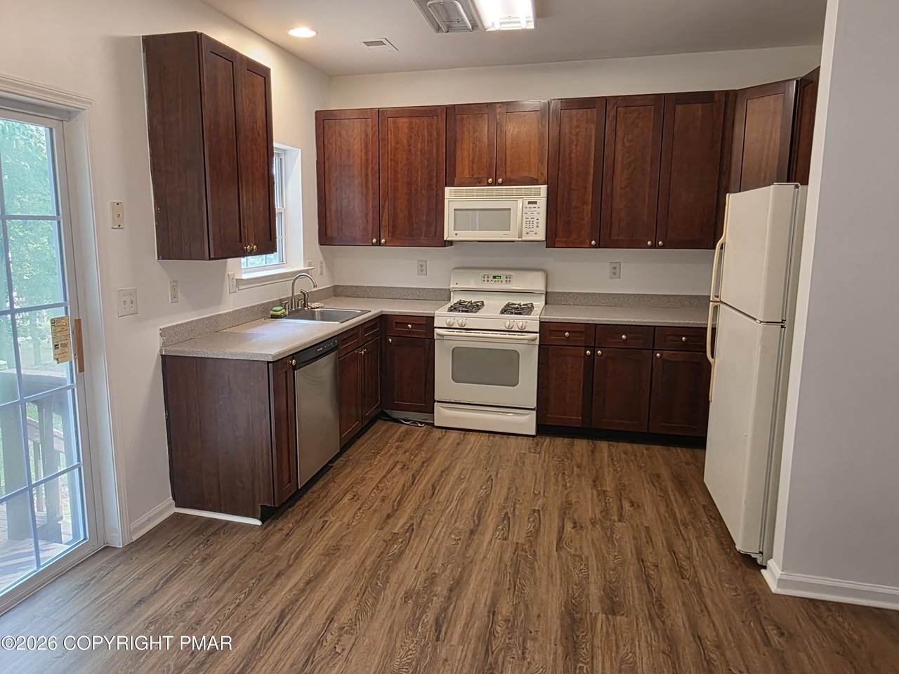 https://bt-photos.global.ssl.fastly.net/pocono/1280_boomver_1_PM-143857-2.jpg
