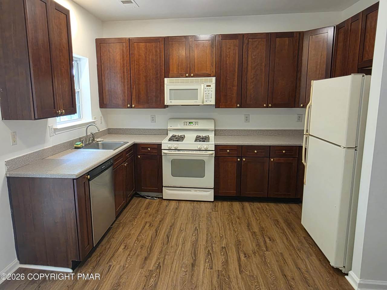 https://bt-photos.global.ssl.fastly.net/pocono/1280_boomver_1_PM-143857-2.jpg
