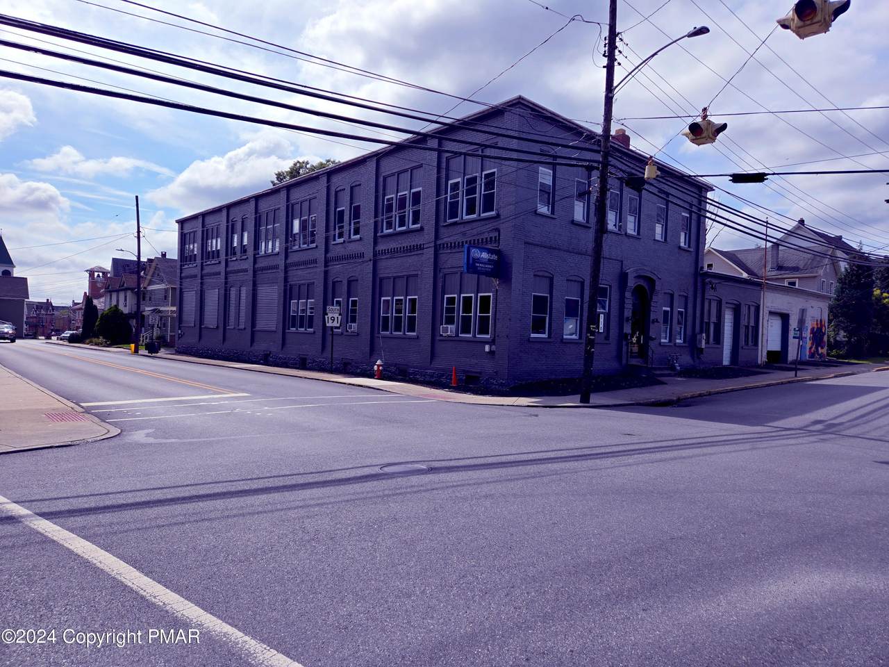 https://bt-photos.global.ssl.fastly.net/pocono/1280_boomver_1_PM-143966-2.jpg