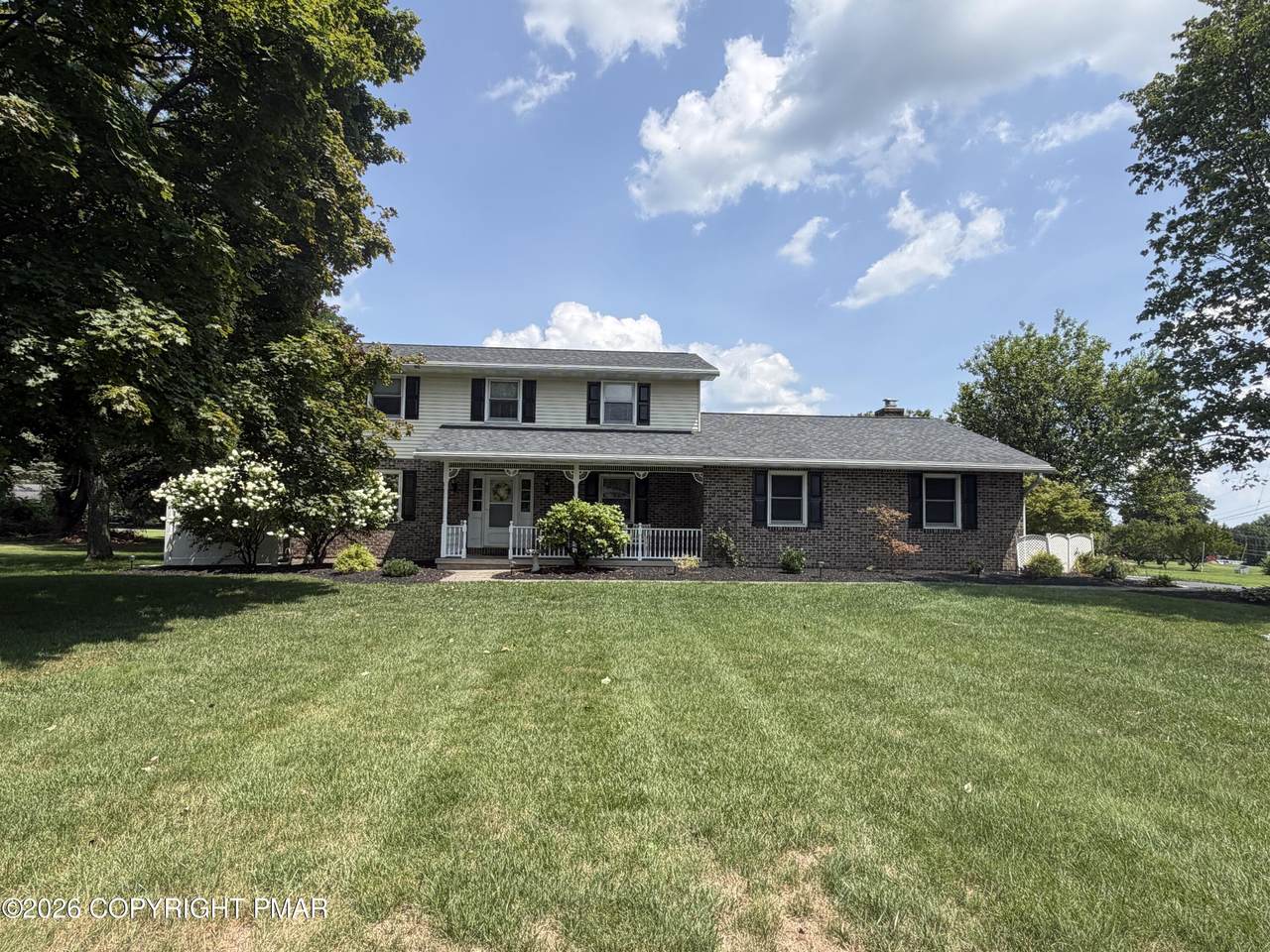 634 Gladys Drive - Photo 1