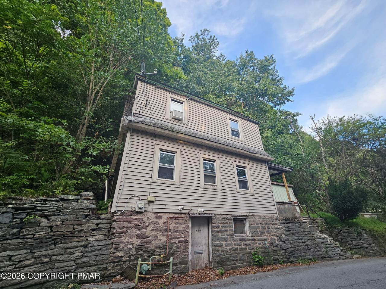 https://bt-photos.global.ssl.fastly.net/pocono/1280_boomver_1_PM-144039-2.jpg
