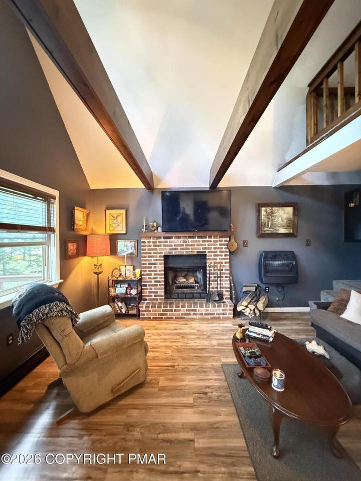 https://bt-photos.global.ssl.fastly.net/pocono/1280_boomver_1_PM-144150-2.jpg