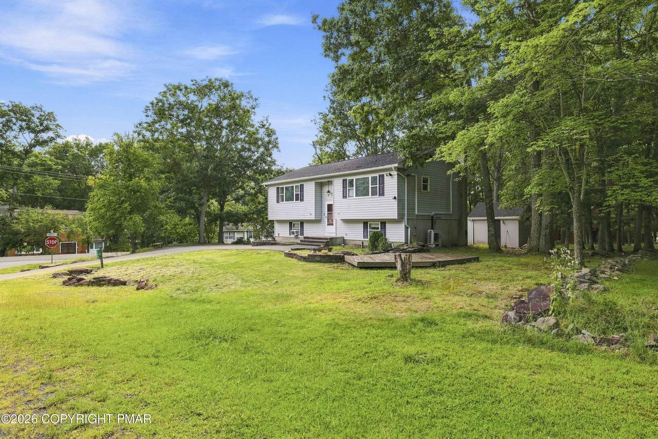 105 Ledgewood Drive - Photo 1