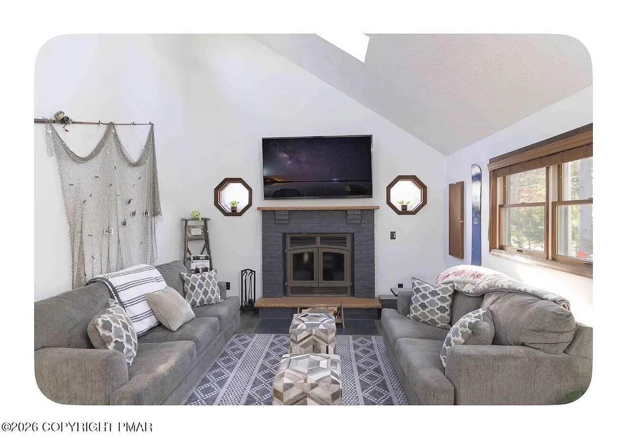 https://bt-photos.global.ssl.fastly.net/pocono/1280_boomver_1_PM-144321-2.jpg