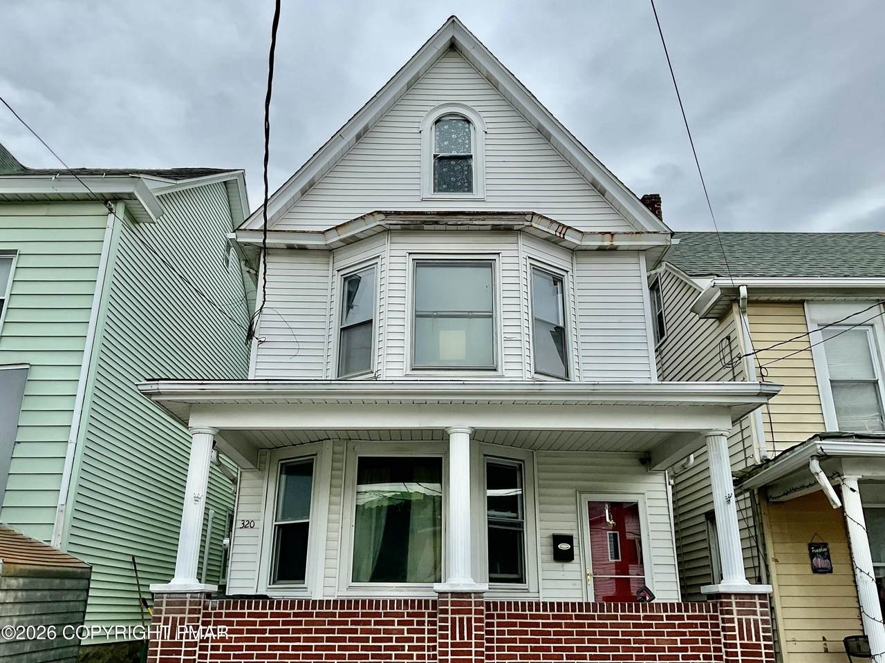 320 Ridge Street - Photo 1