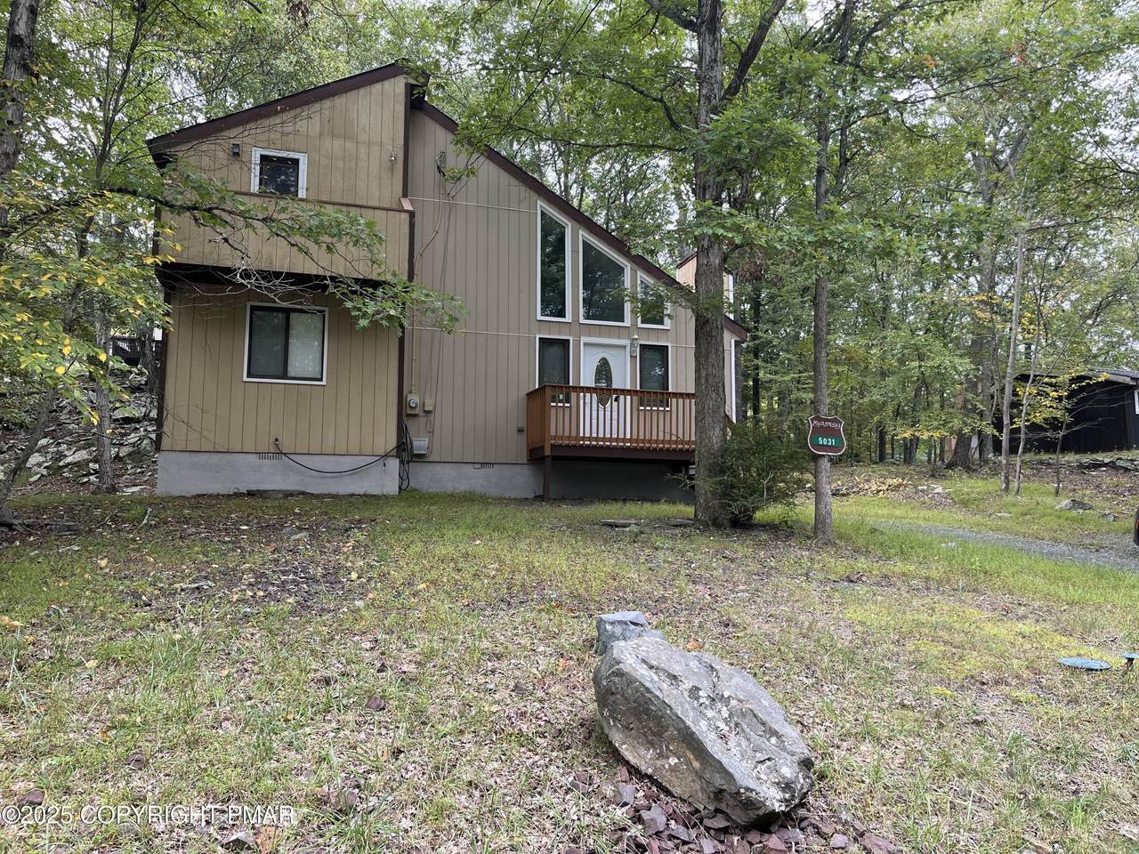 5031 Woodbridge Drive - Photo 1