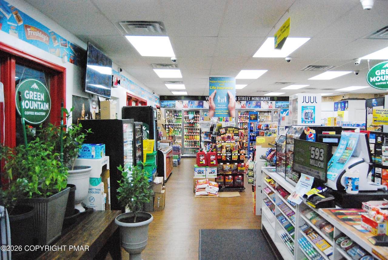 https://bt-photos.global.ssl.fastly.net/pocono/1280_boomver_1_PM-145172-2.jpg