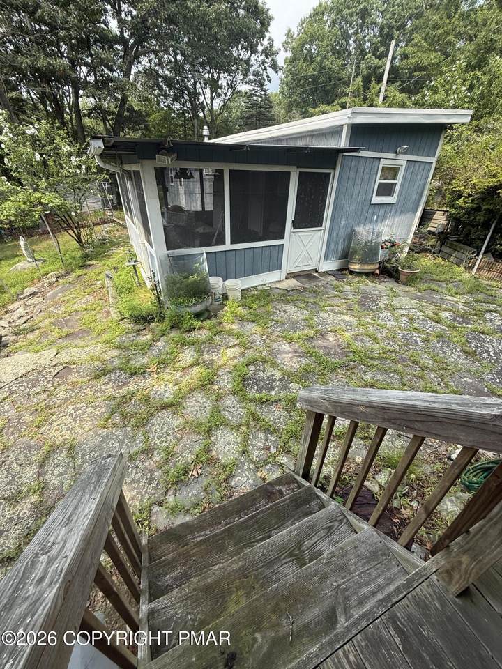 305 Papoose Drive - Photo 1