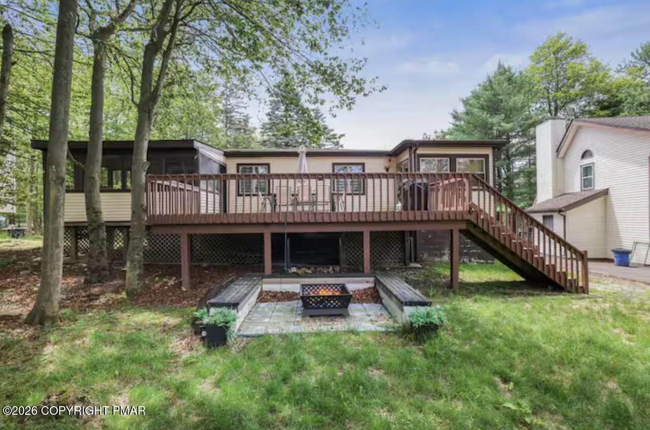 5692 Pembrook Drive - Photo 1