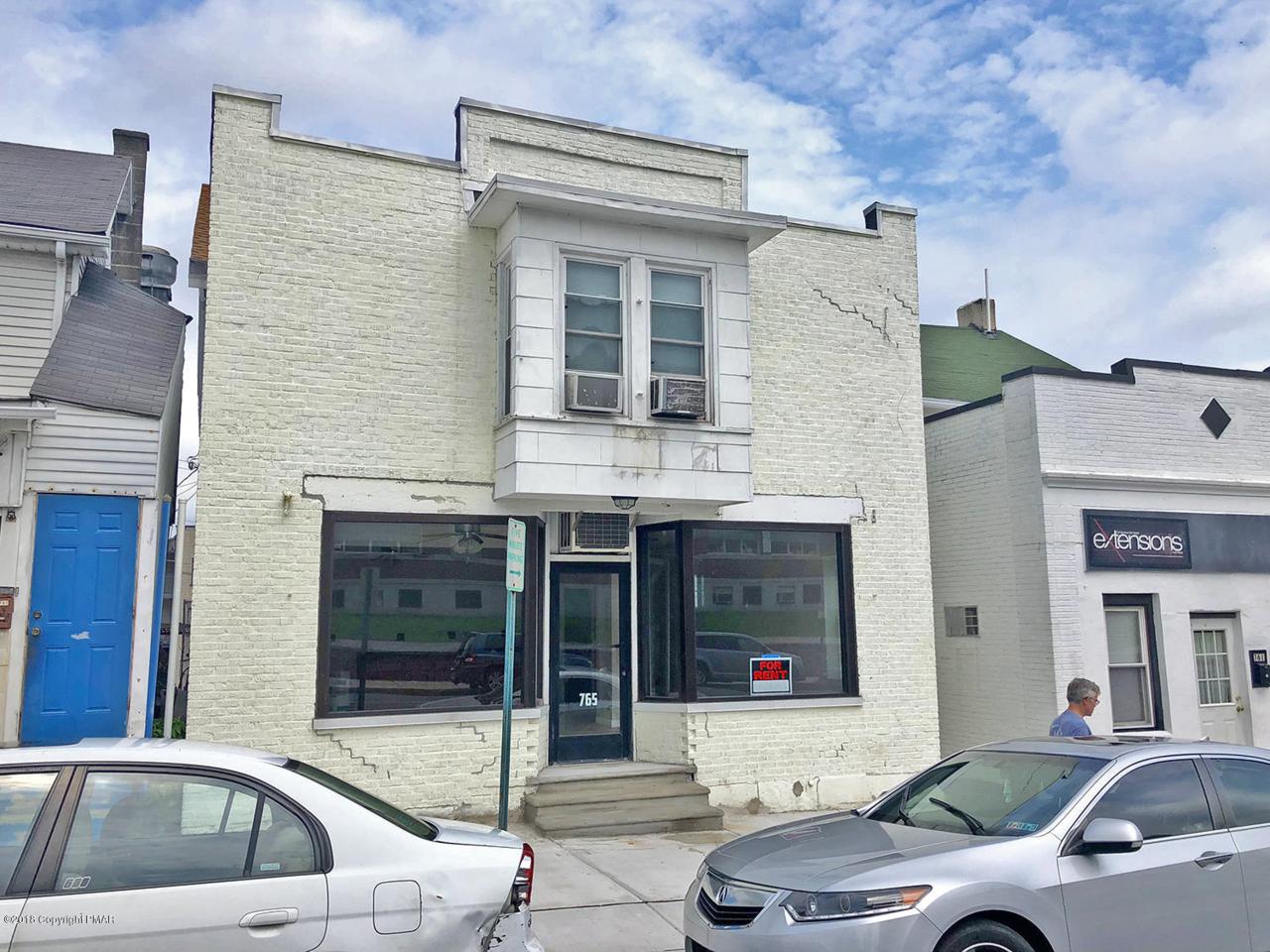 765 Saint John St - Photo 1
