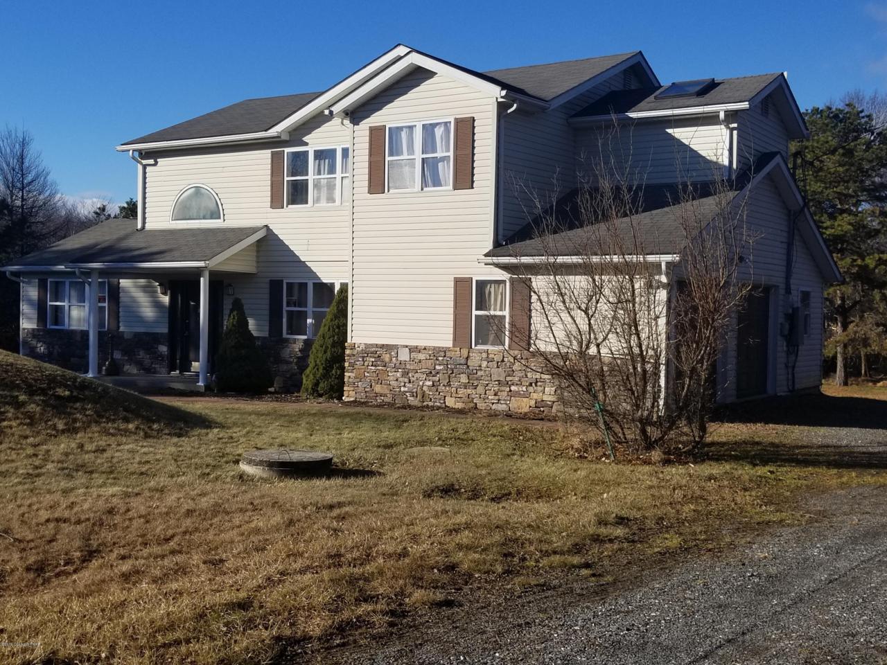 141 Center Dr - Photo 1