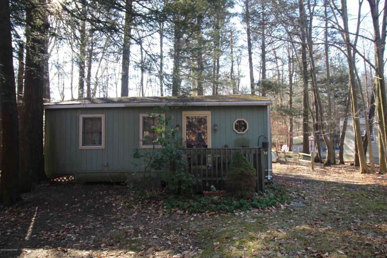 110 Tanglewood Drive - Photo 1