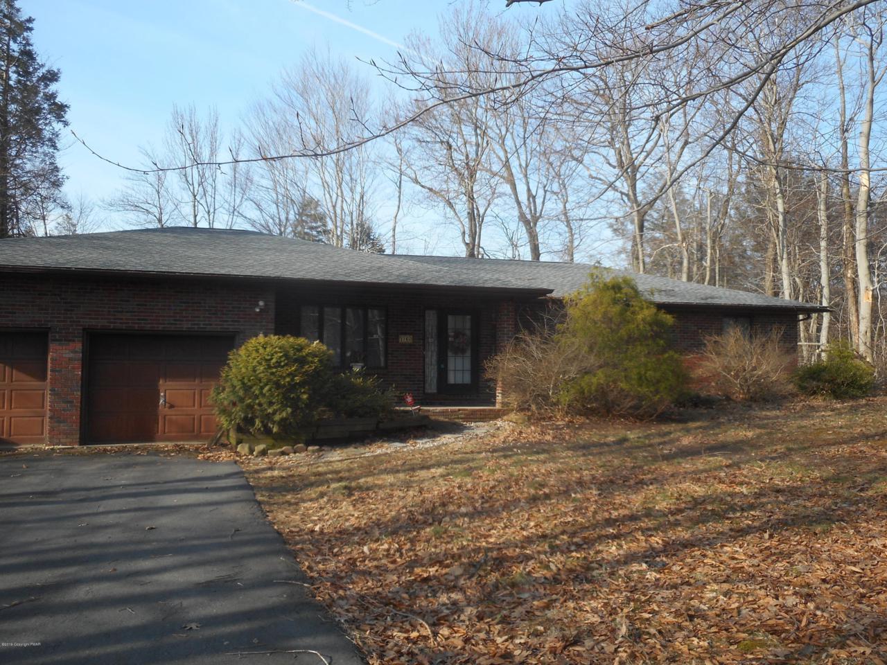 3160 Evergreen Cir - Photo 1