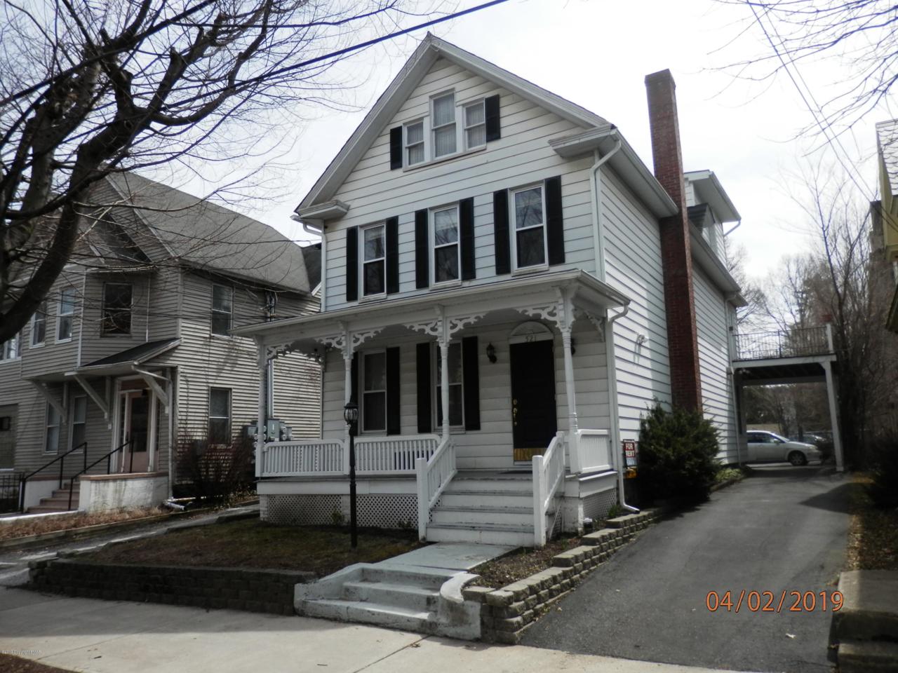 521 Sarah St - Photo 1
