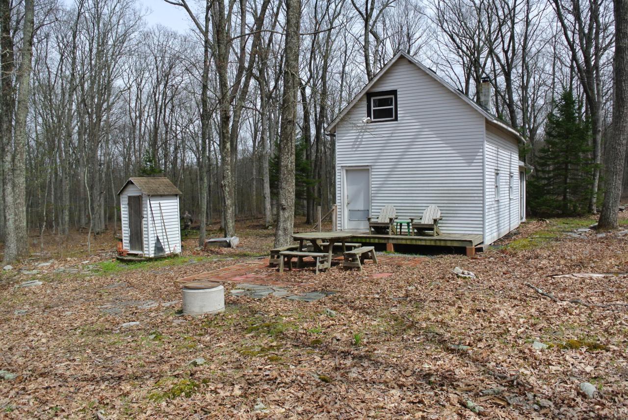 6335 Bushkill Falls Rd - Photo 1