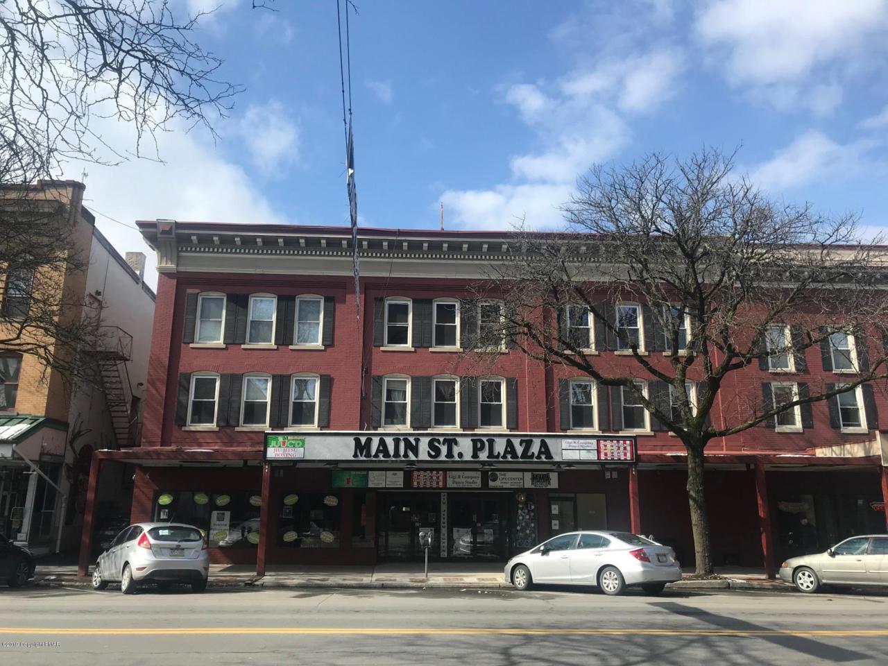564 Main St - Photo 1