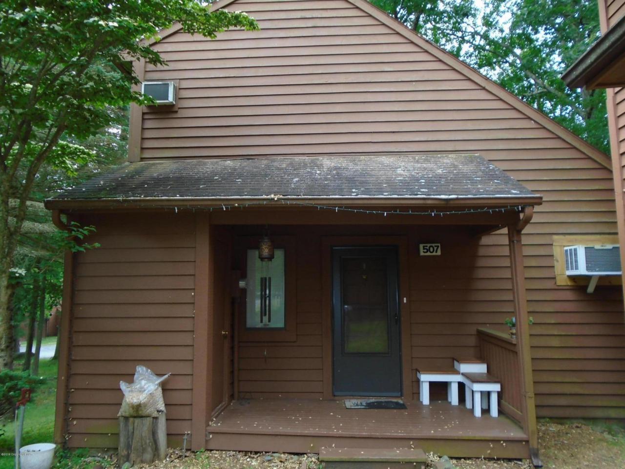 507 Wales Ct - Photo 1