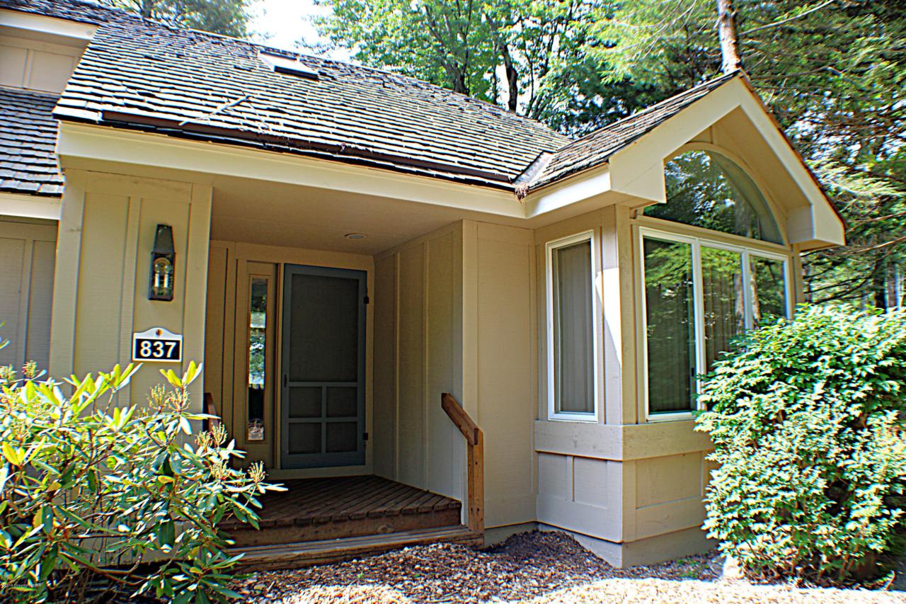 837 Crest Pines Ln - Photo 1