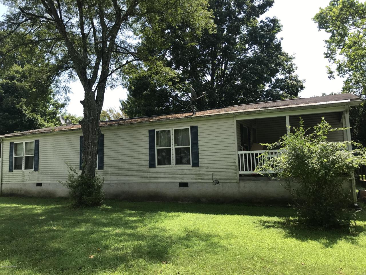 320 River St - Photo 1