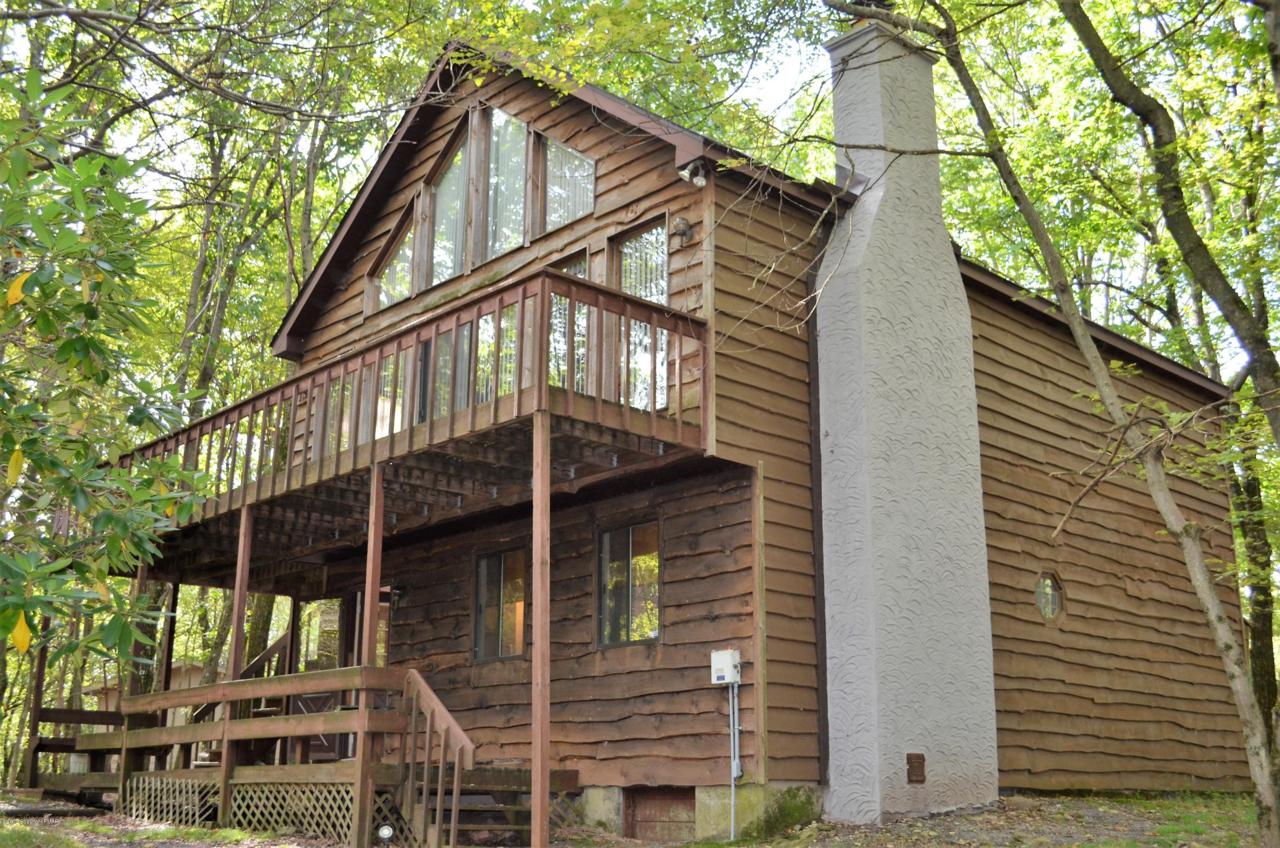 35 Wood St - Photo 1