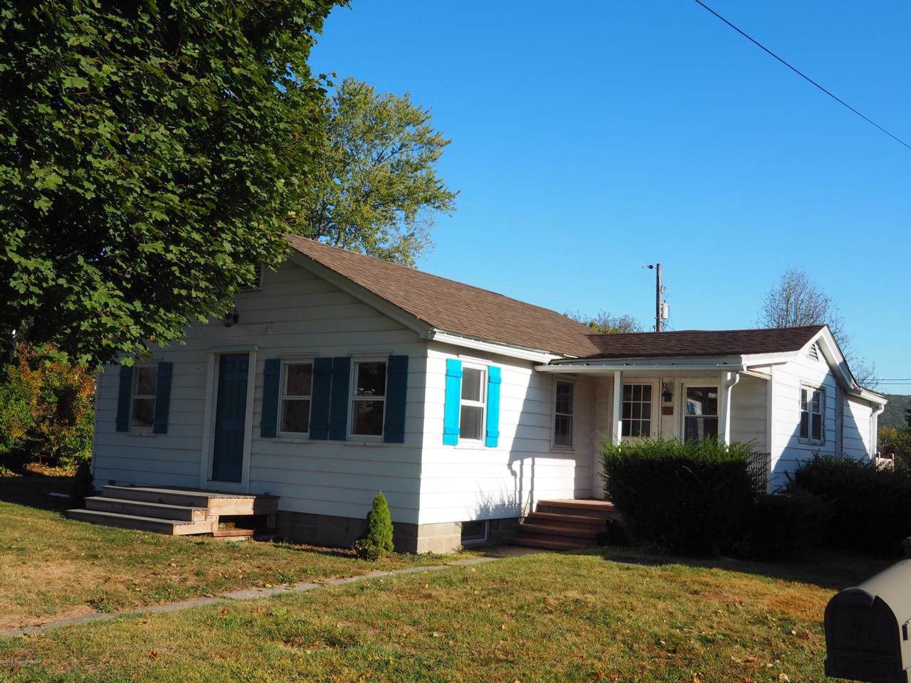 16 Purnell Avenue - Photo 1