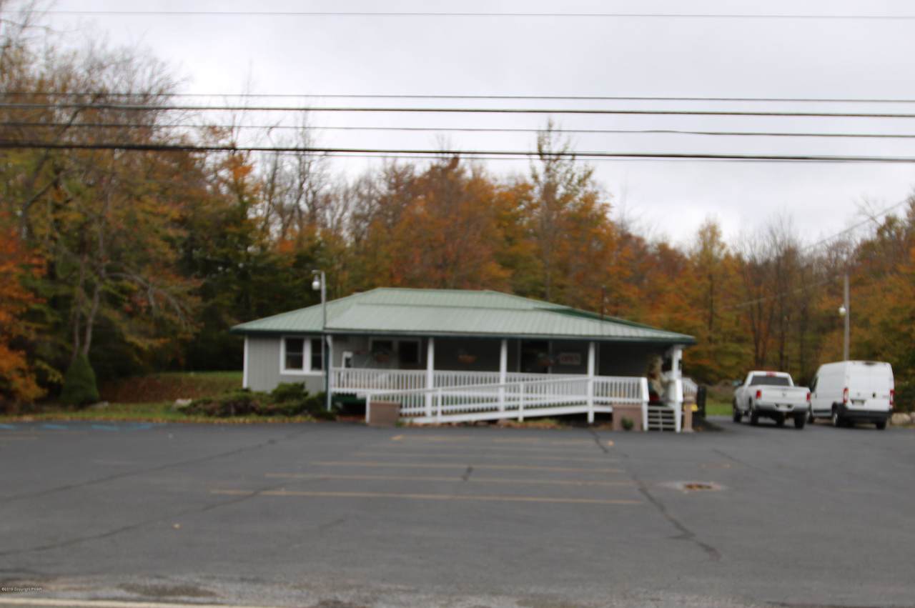 1231 Main St - Photo 1