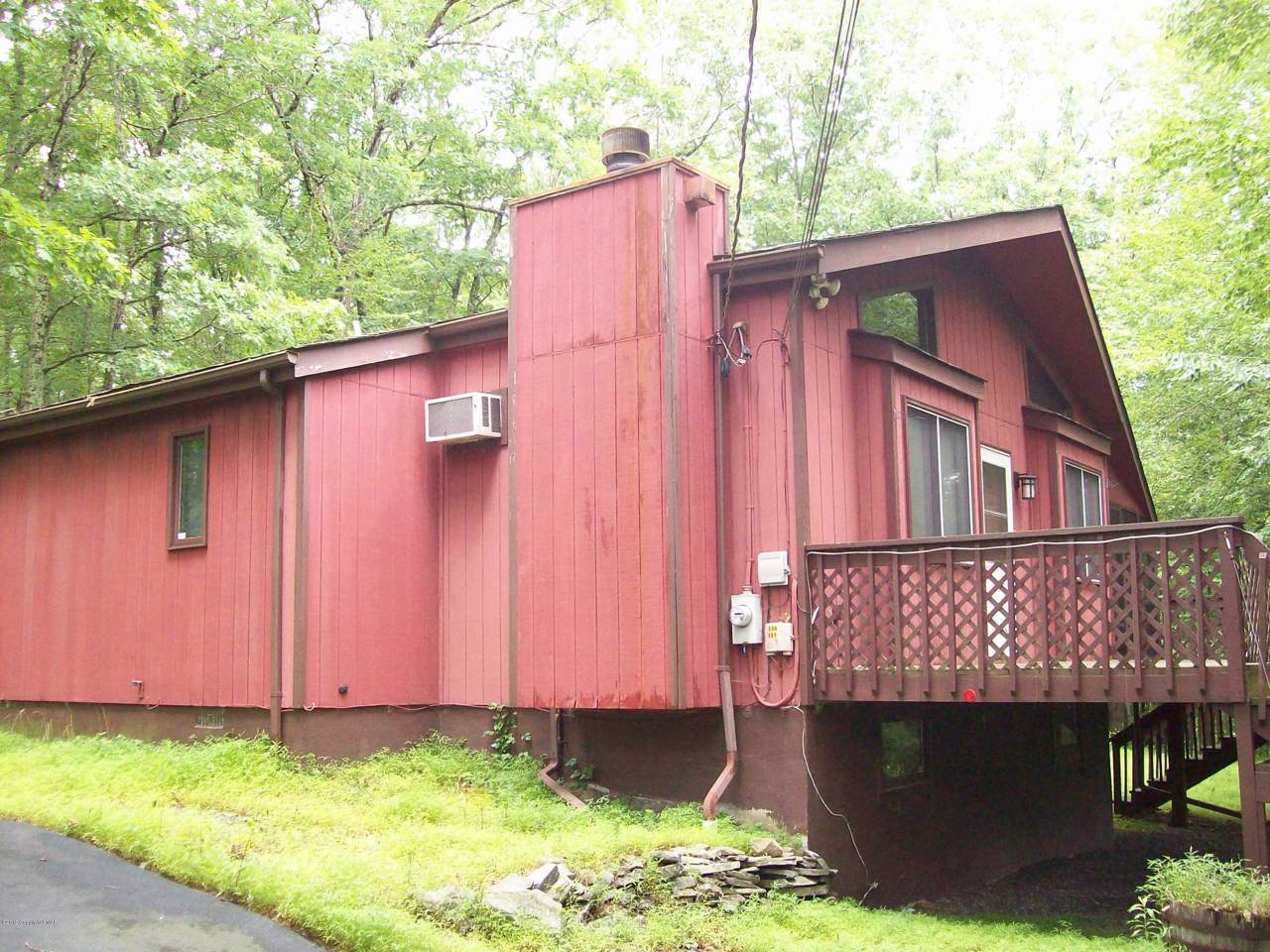 2215 Apley Ct - Photo 1