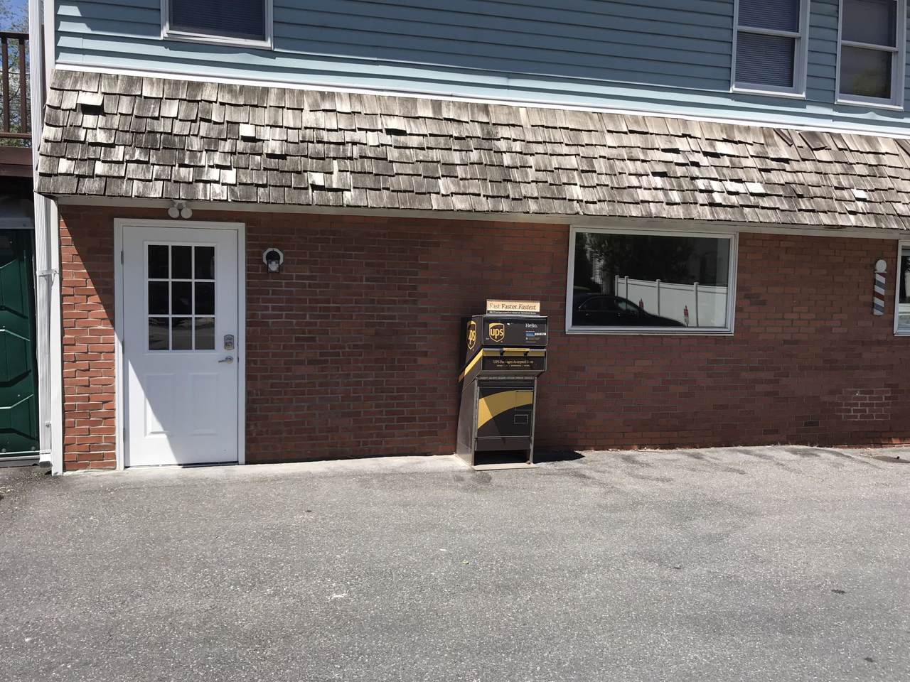19 8Th St - Photo 1