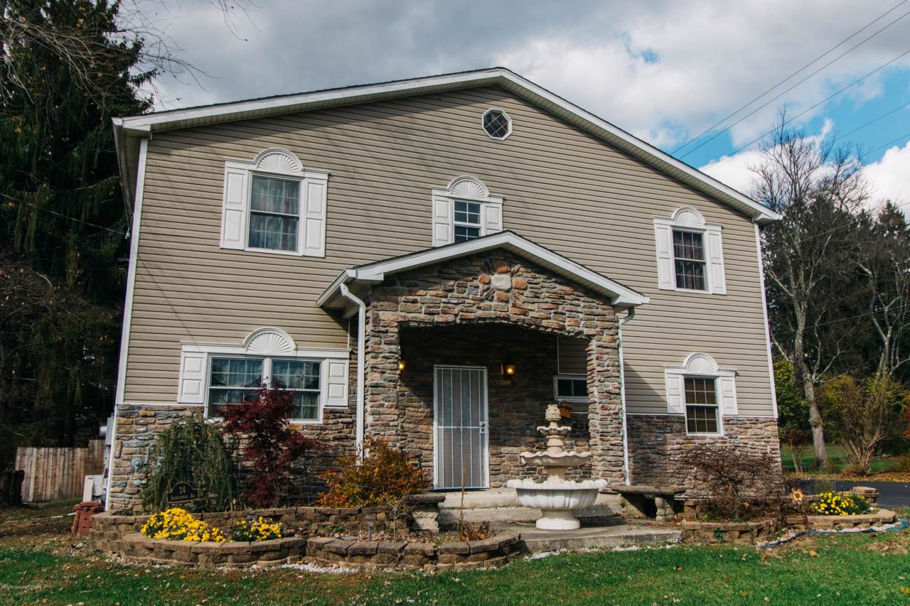 24 Spangenburg Ave - Photo 1