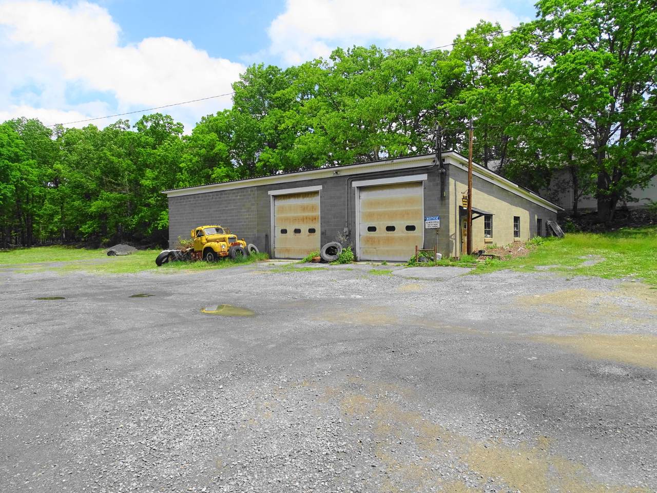 121 Blue Valley Dr - Photo 1