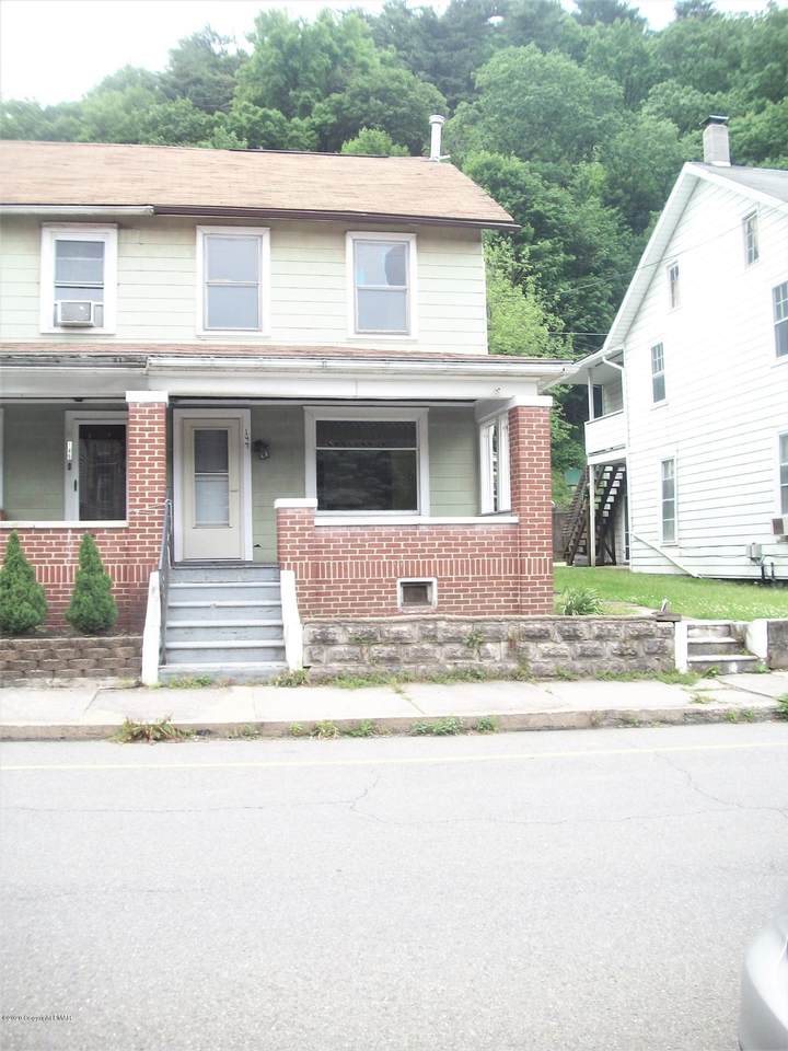 147 Main St - Photo 1